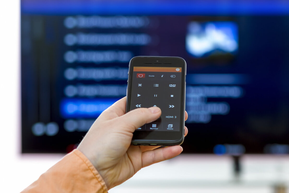 Apertura porta con app su smartphone