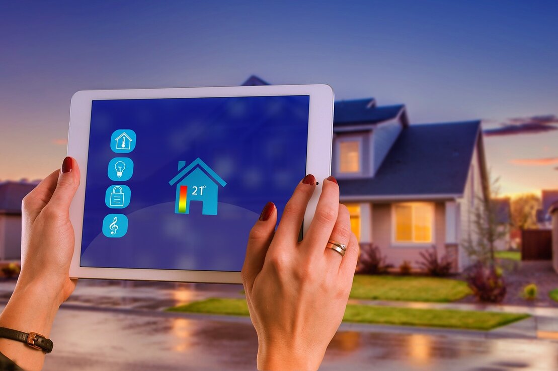Controllo luci smart da smartphone